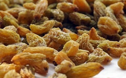 导致蛀牙的食物 哪些食物预防蛀牙 预防蛀牙的食物有什么